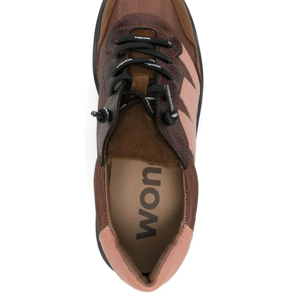 Кроссовки на платформе с кожаными вставками