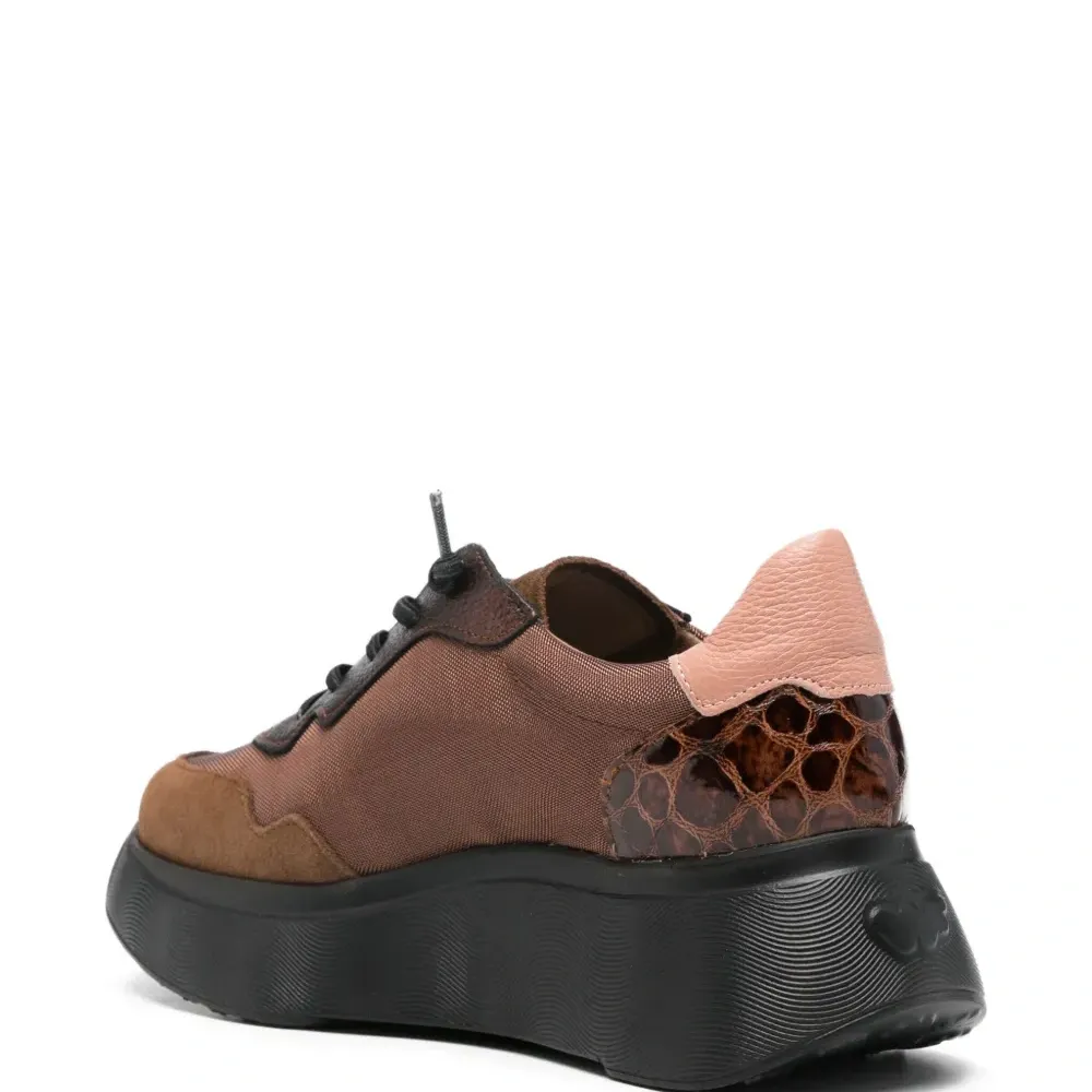 Кроссовки на платформе с кожаными вставками