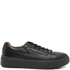 Кроссовки на шнуровке