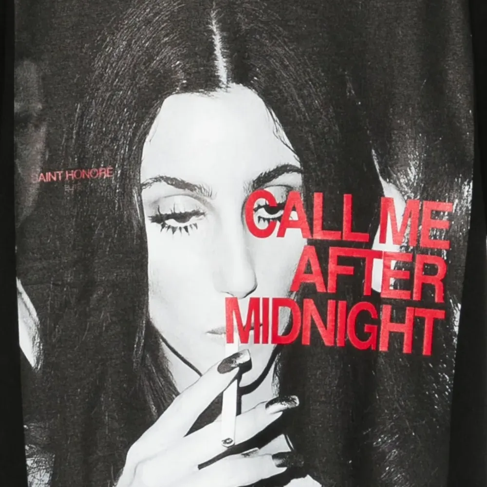 Футболка с графичным принтом Футболка с графичным принтом