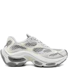 Кроссовки с сетчатыми вставками Кроссовки с сетчатыми вставками