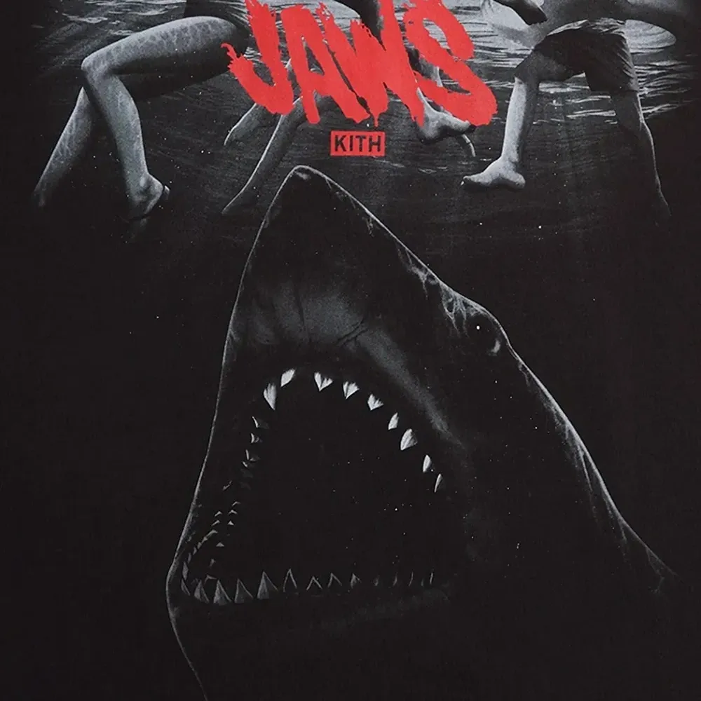 Футболка Jaws Underwater
