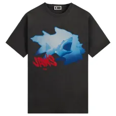 Футболка Jaws Shipwreck