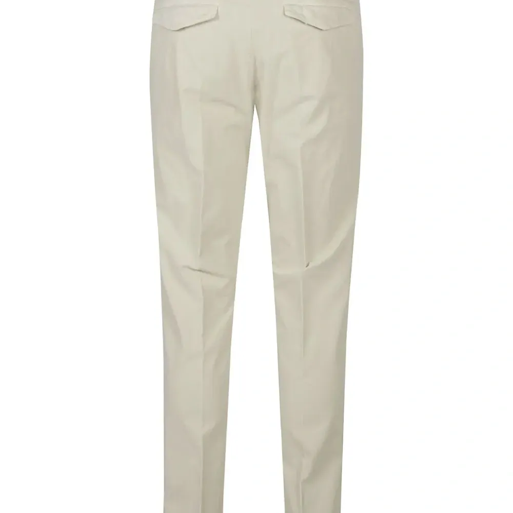 Брюки из хлопка в складку