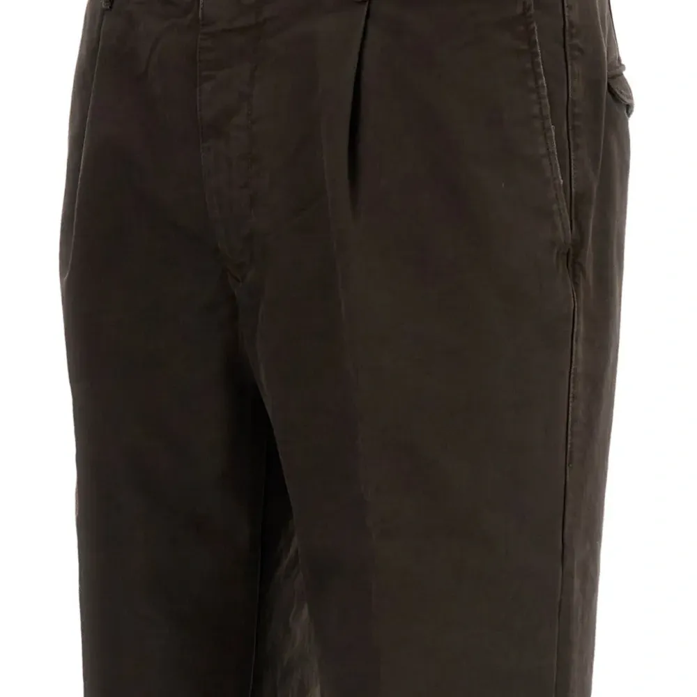 Брюки прямого кроя с защипами