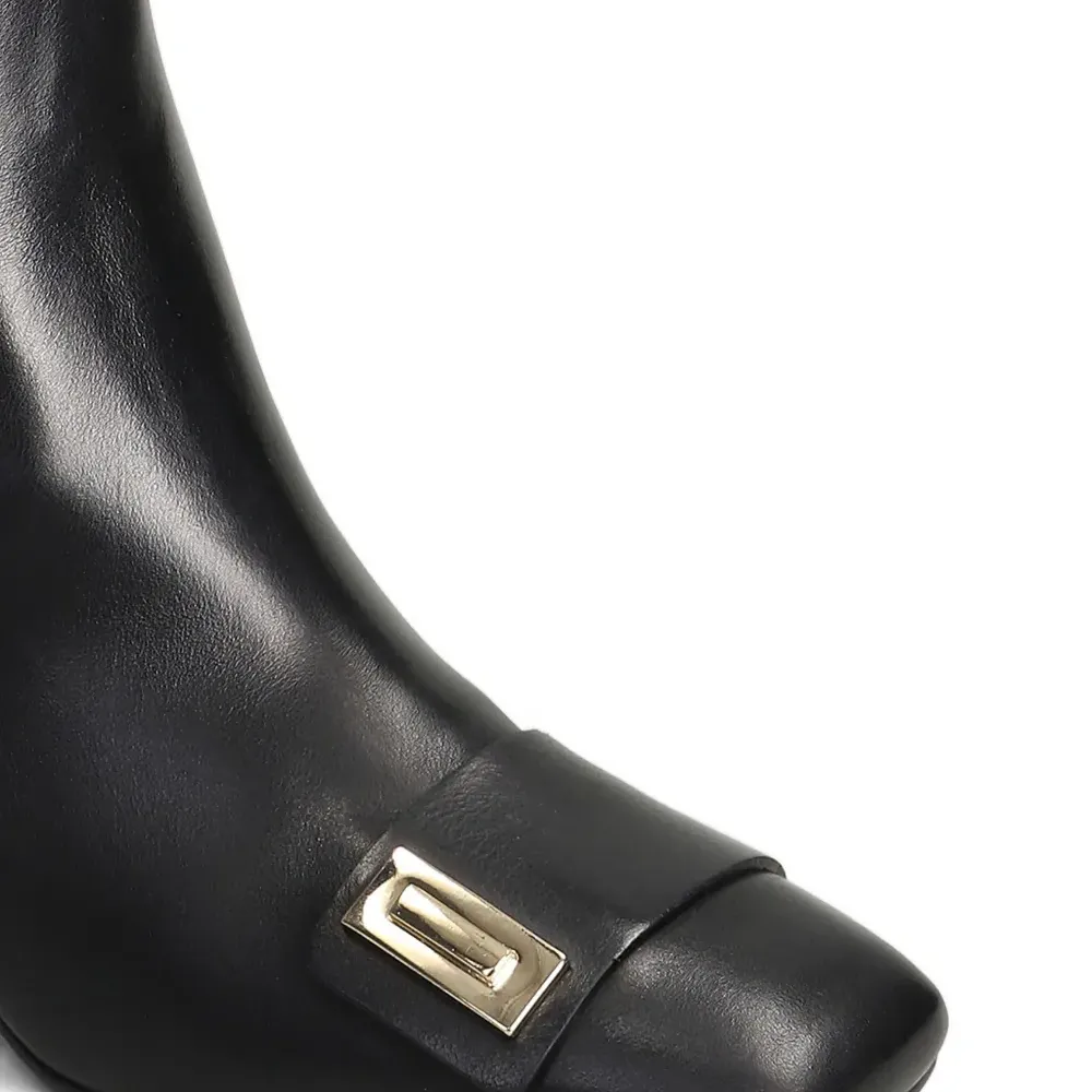 Ботильоны с квадратным носком и пряжкой на каблуке 65 мм Ботильоны с квадратным носком и пряжкой на каблуке 65 мм