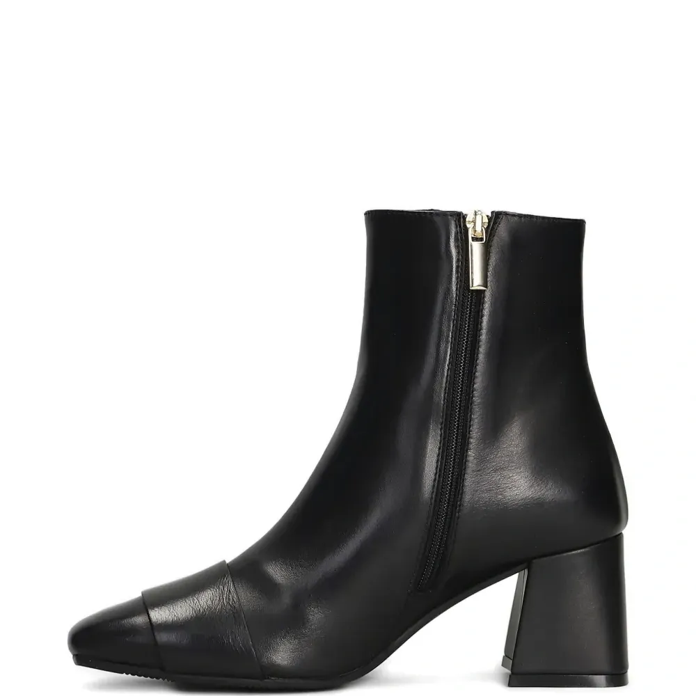 Ботильоны с квадратным носком и пряжкой на каблуке 65 мм Ботильоны с квадратным носком и пряжкой на каблуке 65 мм