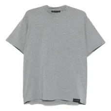 Футболка с короткими рукавами и круглым вырезом