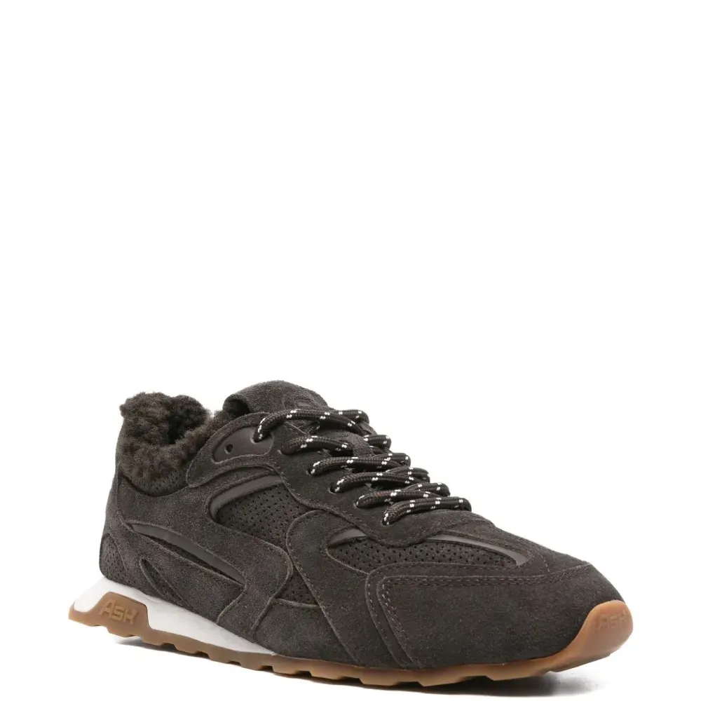 Кроссовки Kasar