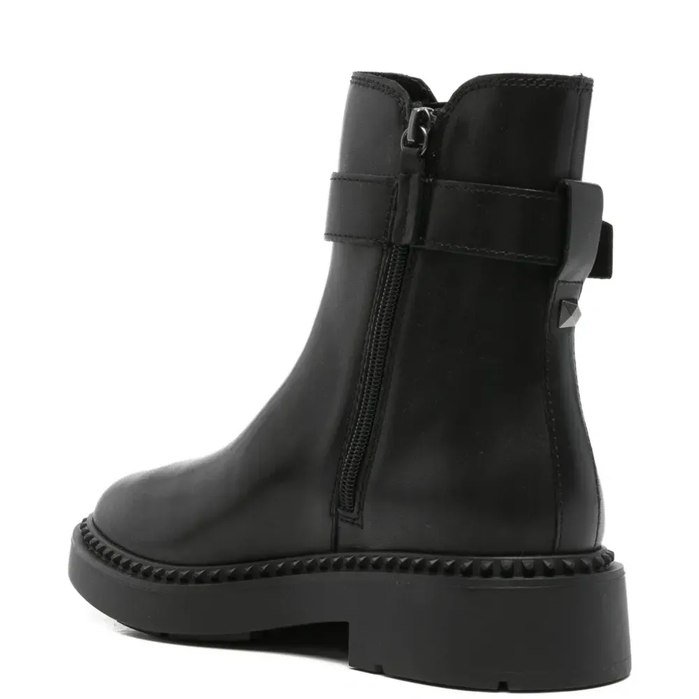 Кожаные челси