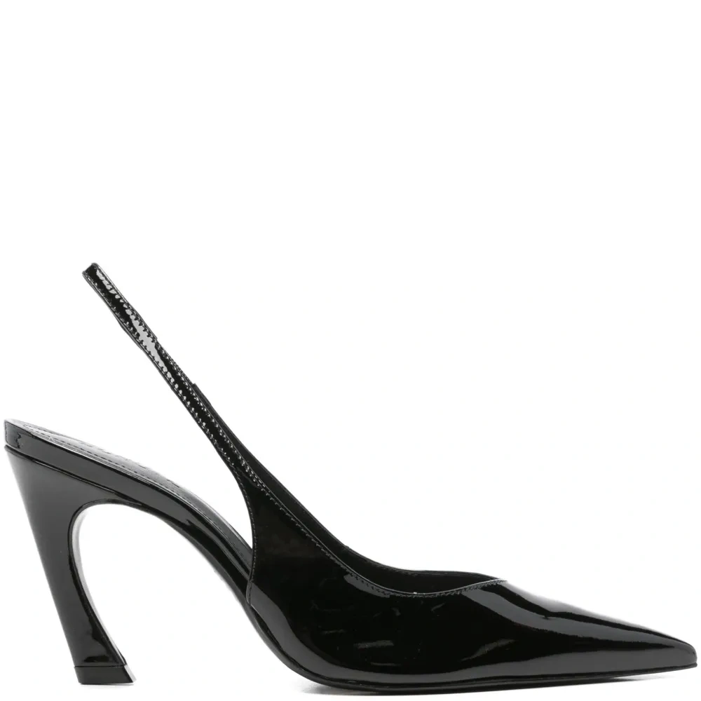 Туфли-лодочки на каблуке 90 мм с заострённым мыском и ремешком на пятке