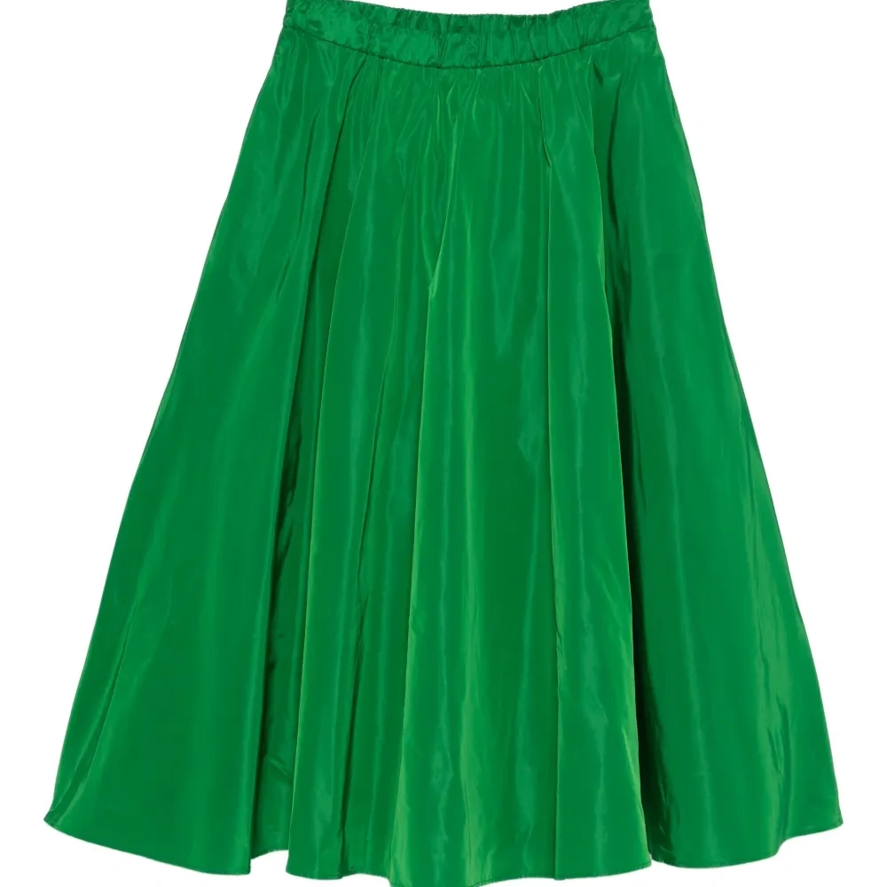 Собранная миди-юбка