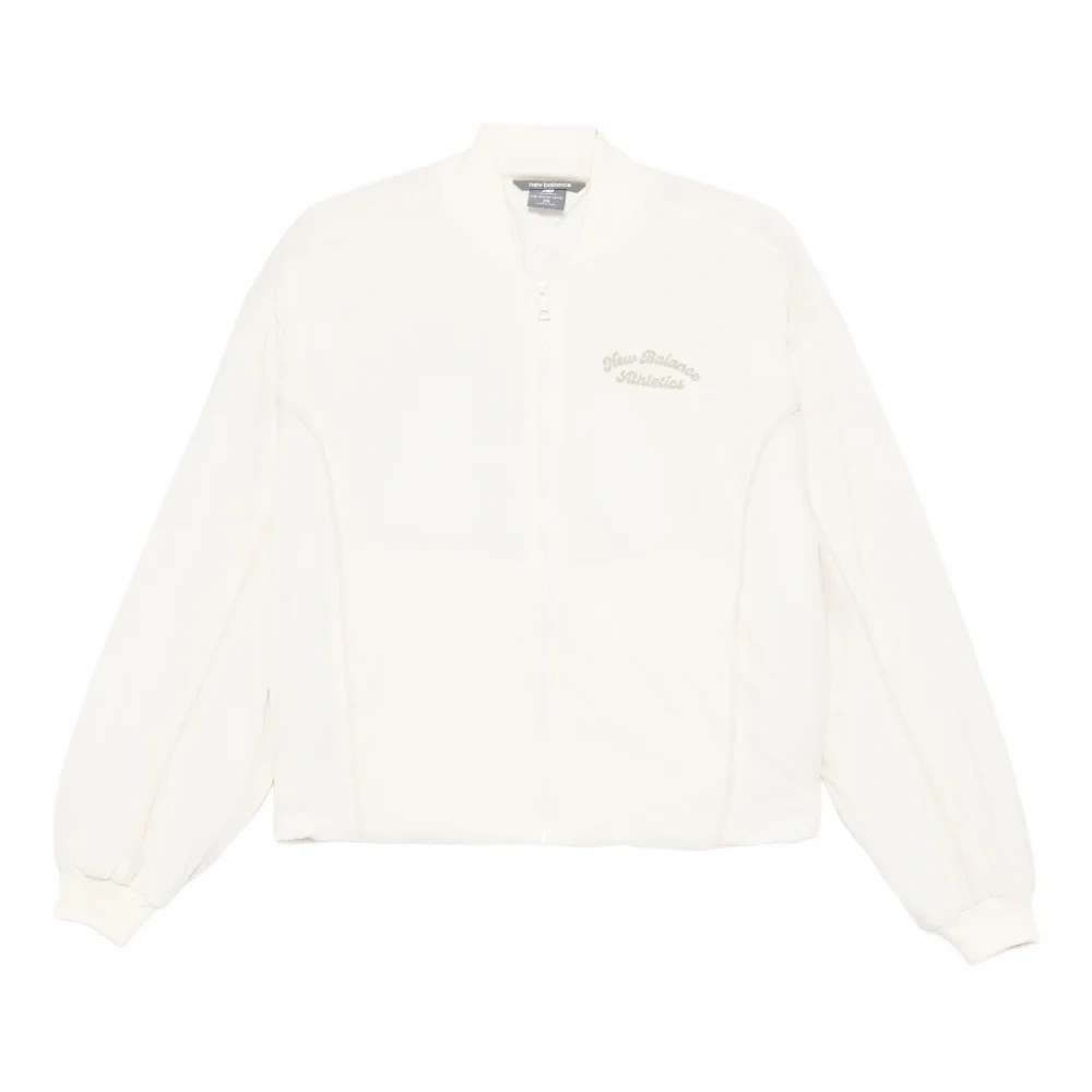 Вышитая куртка на молнии