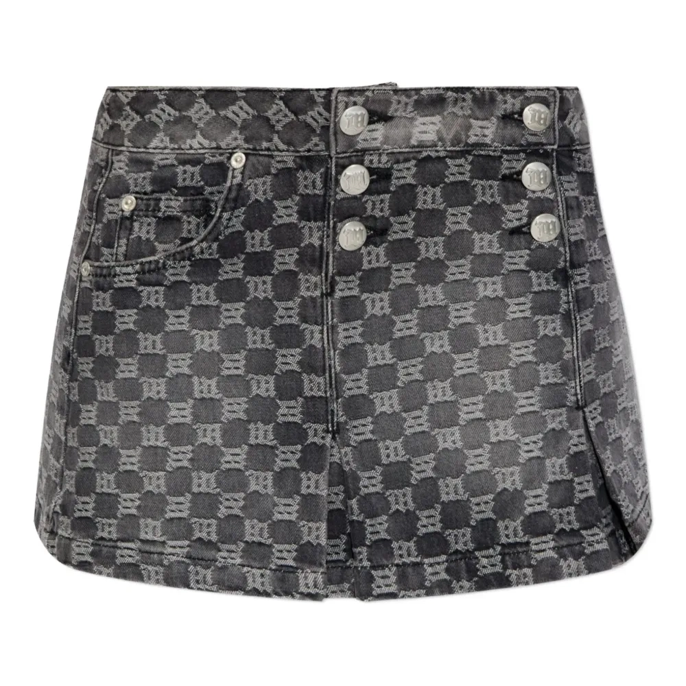 Юбка с пуговицами и узором