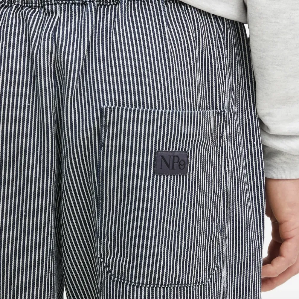 Брюки в полоску с эластичным поясом