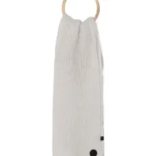 Фактурный шарф с нашивкой-логотипом