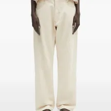 Джинсы с вышивкой