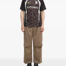 Футболка с графическим принтом