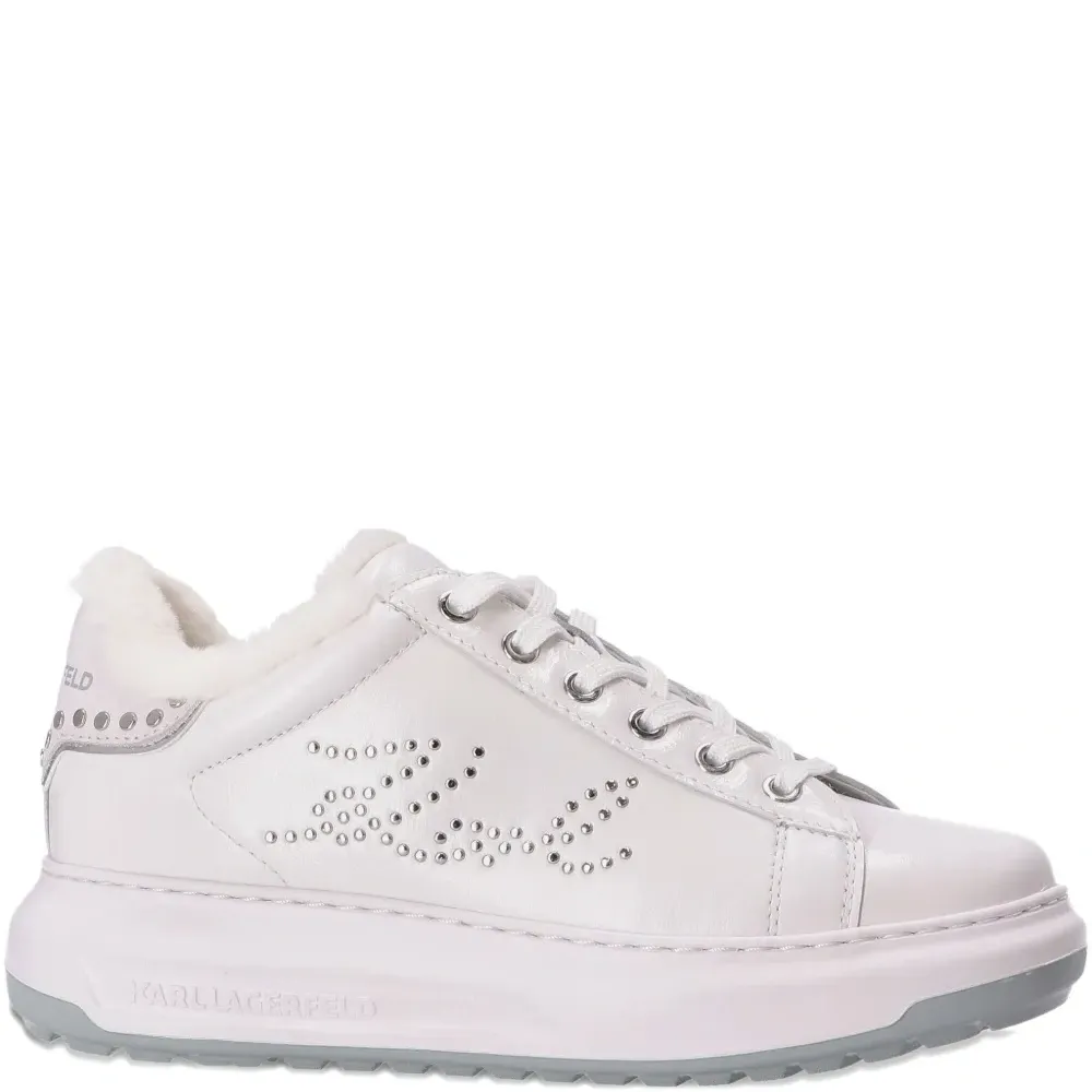 Кроссовки на платформе с заклепками