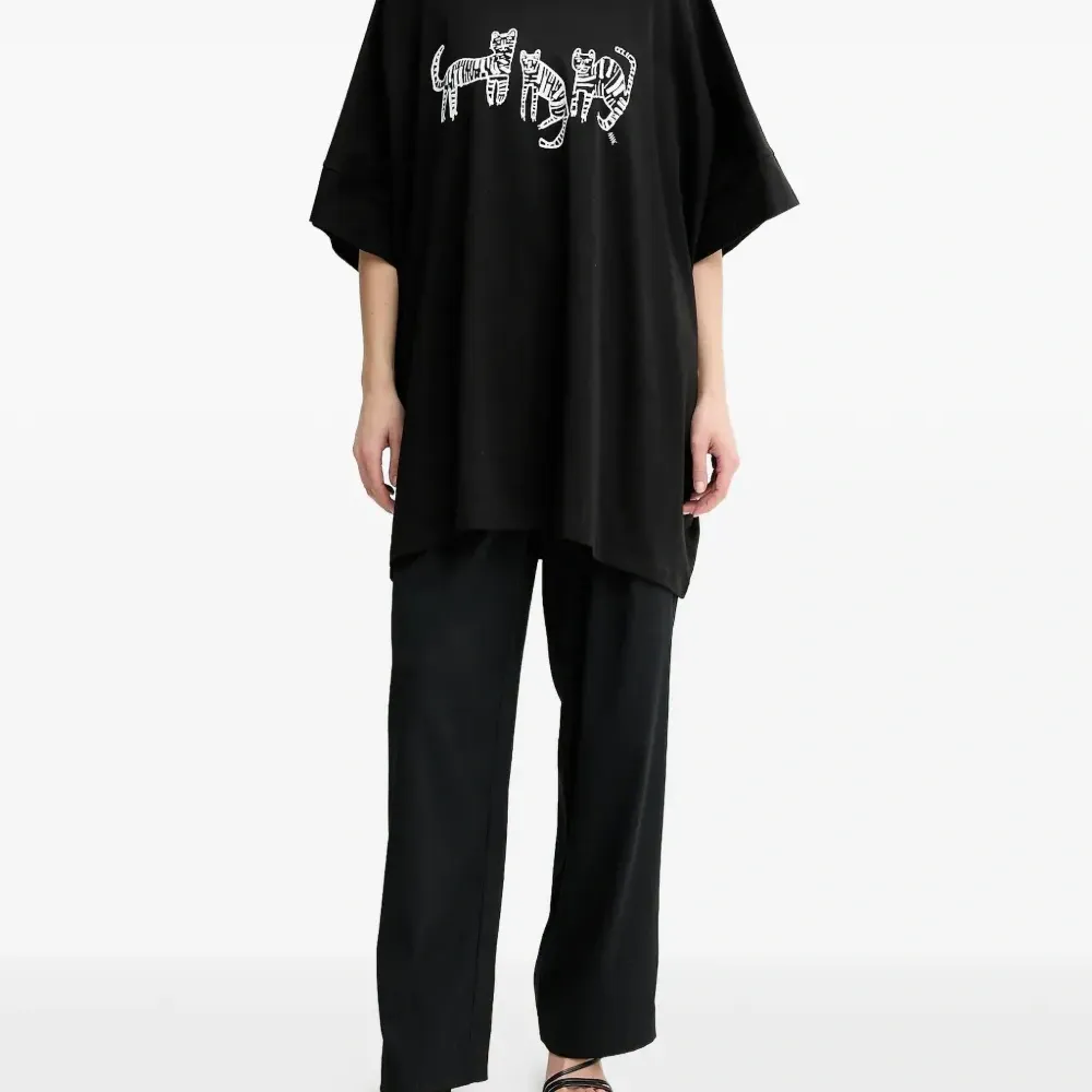 Футболка с тигровым принтом