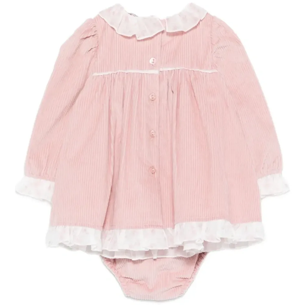 Вельветовое платье с оборками