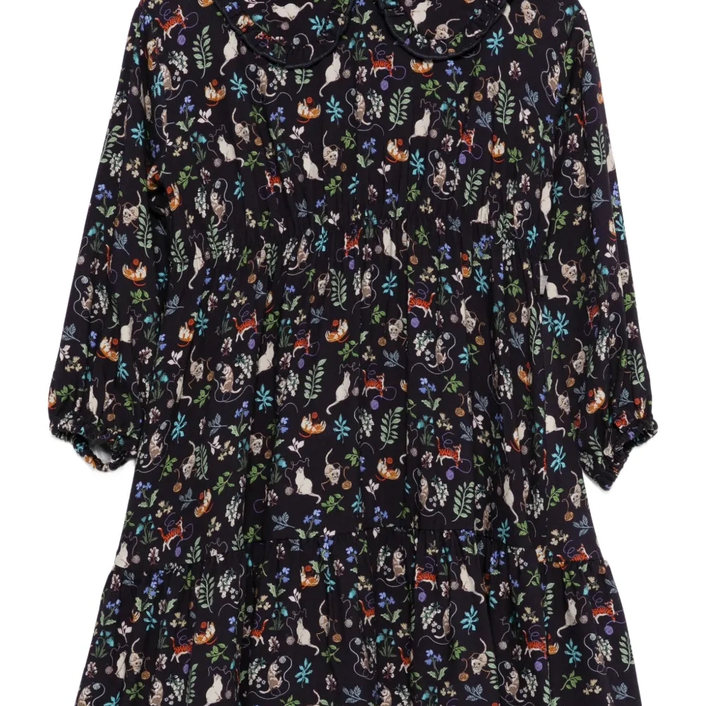 Платье с оборками и принтом "кошки"