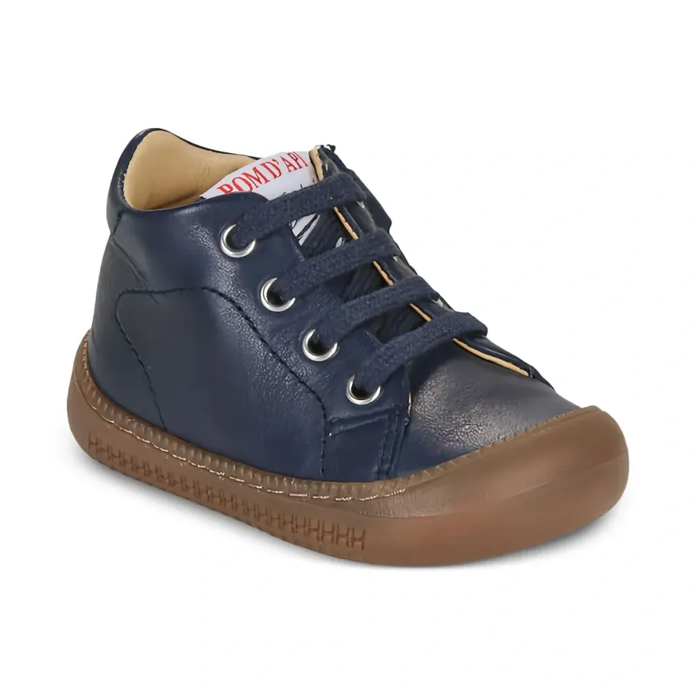 Ботинки на шнуровке Ботинки на шнуровке