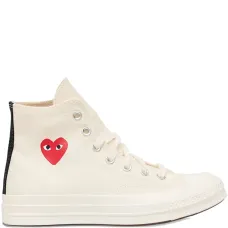 Кеды из коллаборации с Converse