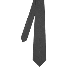 Галстук с заострённым концом