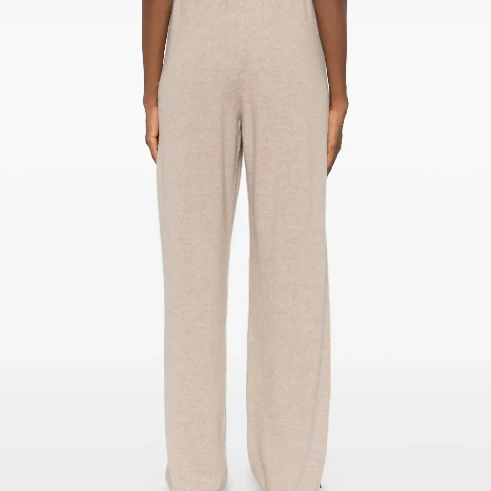 Брюки на резинке