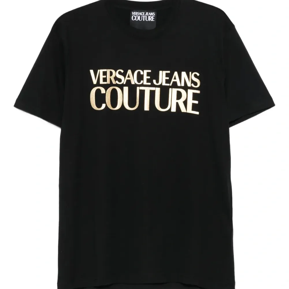 Футболка с принтом логотипа