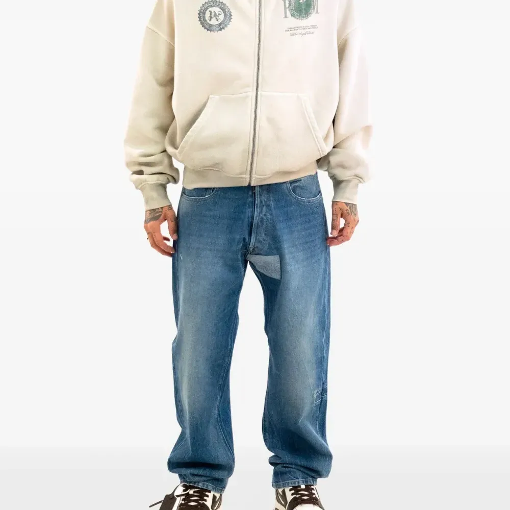 Толстовка на молнии