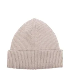 Шерстяная шапка в рубчик