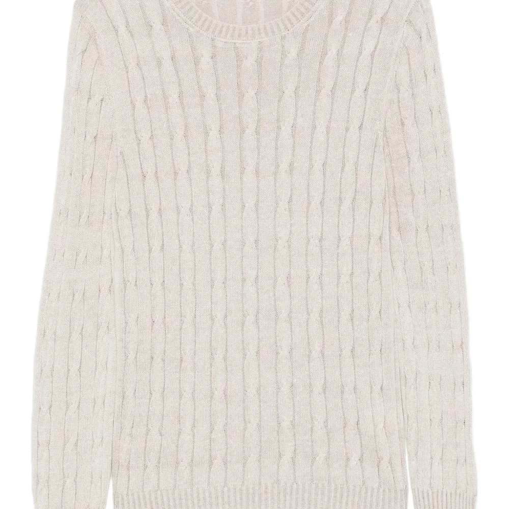 Свитер с круглым вырезом