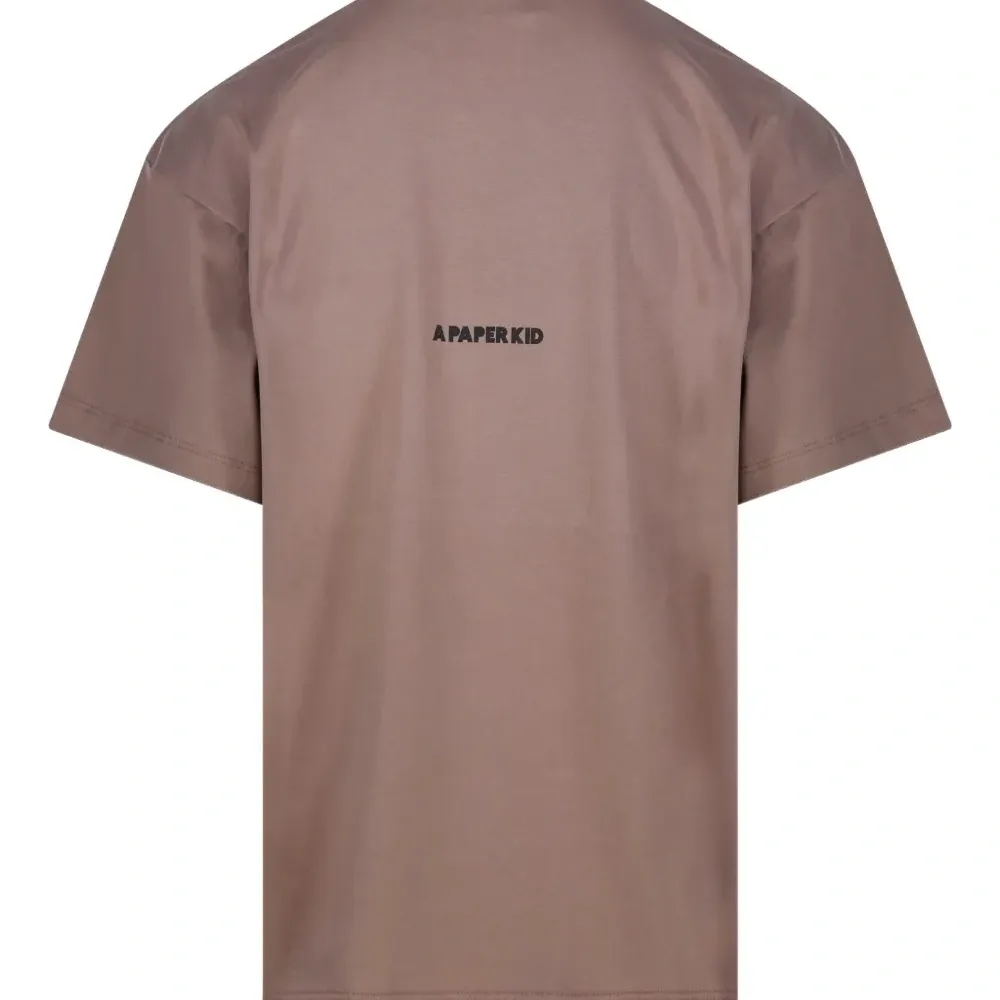 Футболка с логотипом