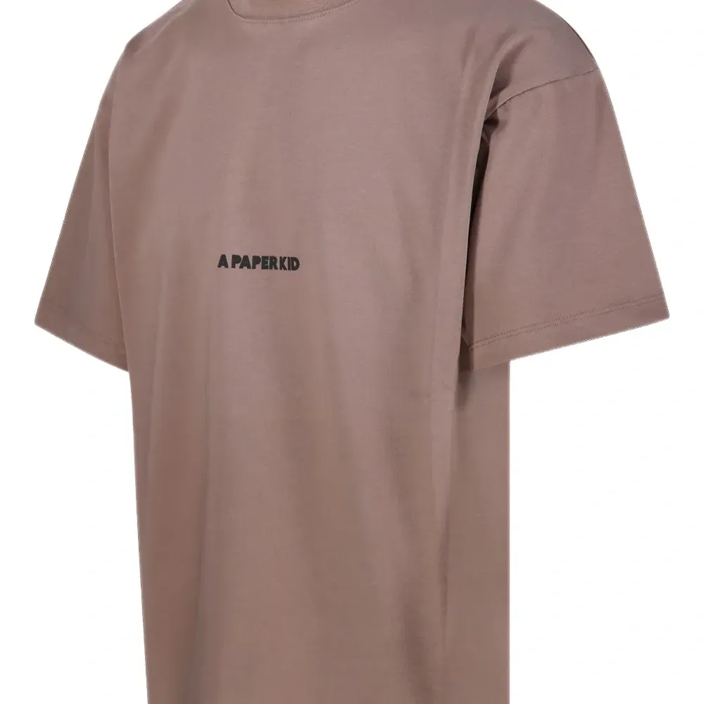 Футболка с логотипом