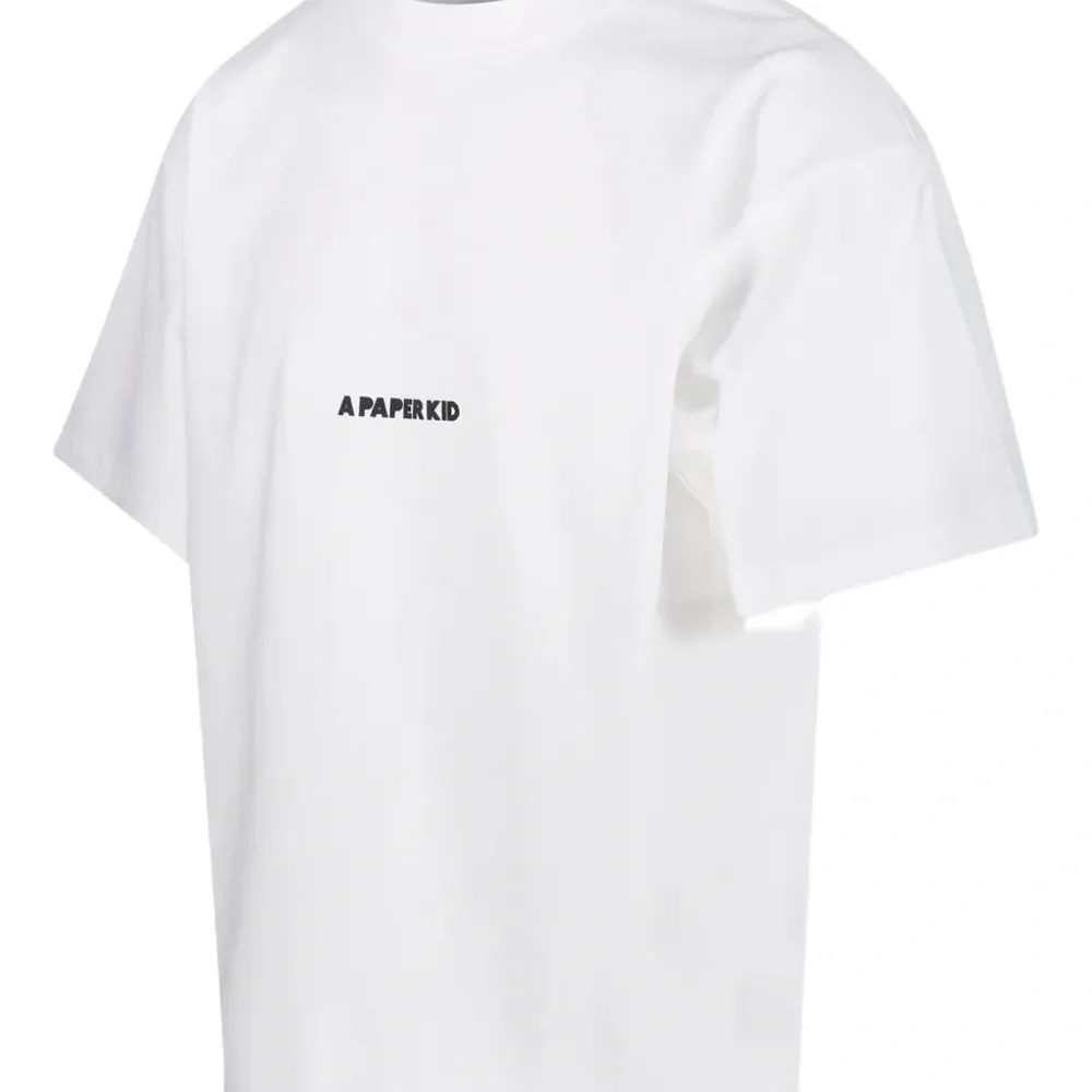 Футболка с логотипом