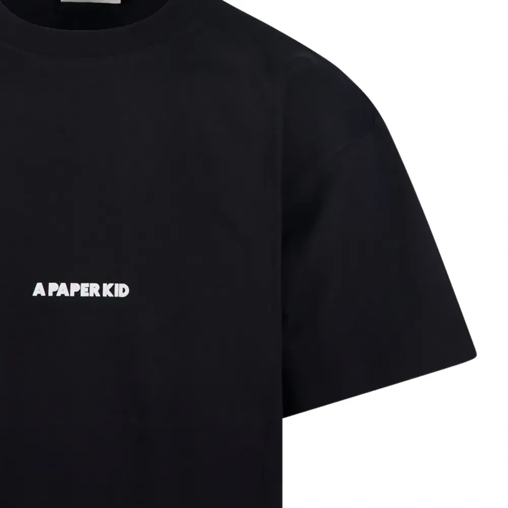 Футболка с логотипом