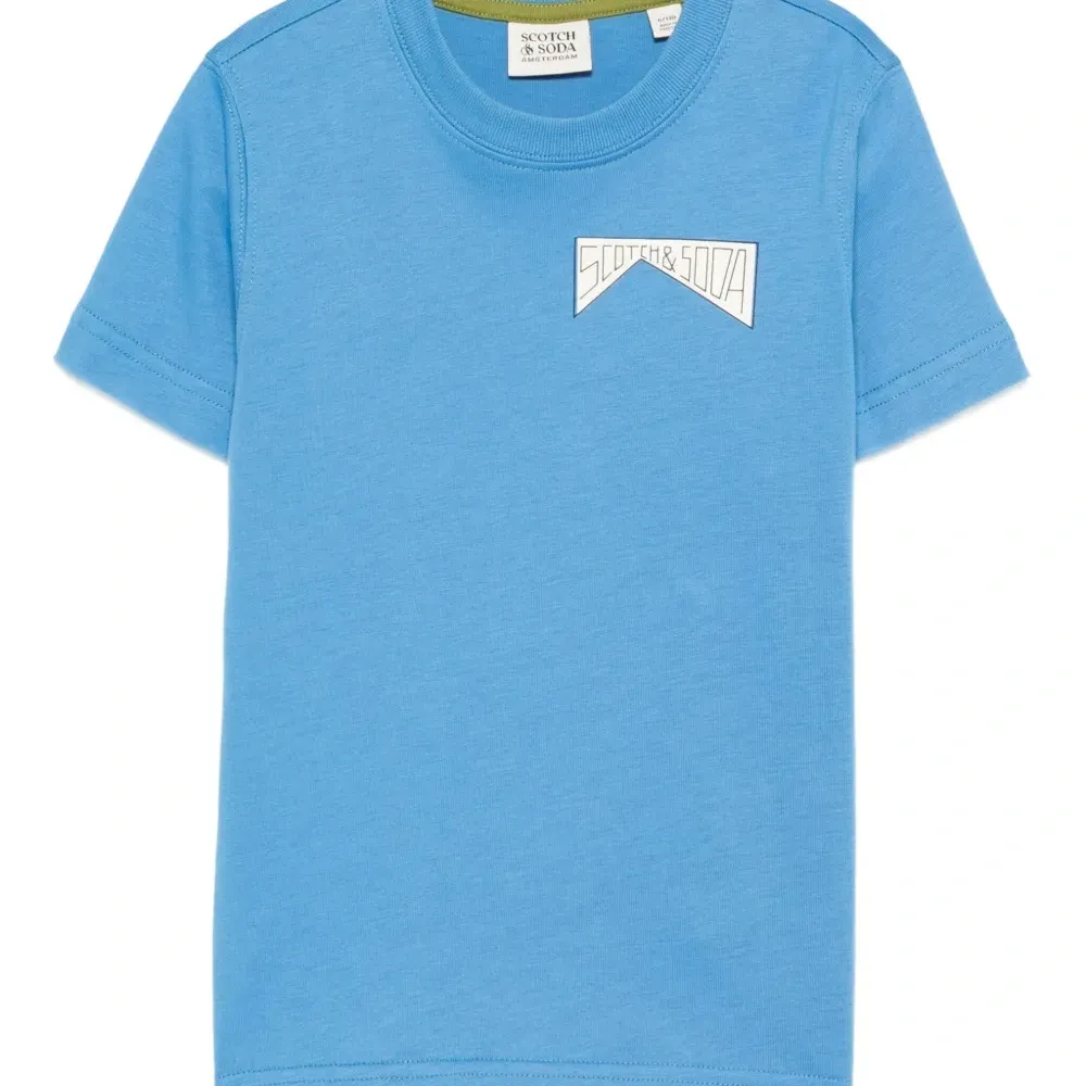 Футболка с логотипом