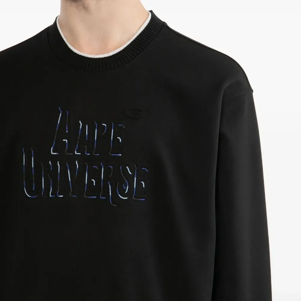 Толстовка с тисненым логотипом