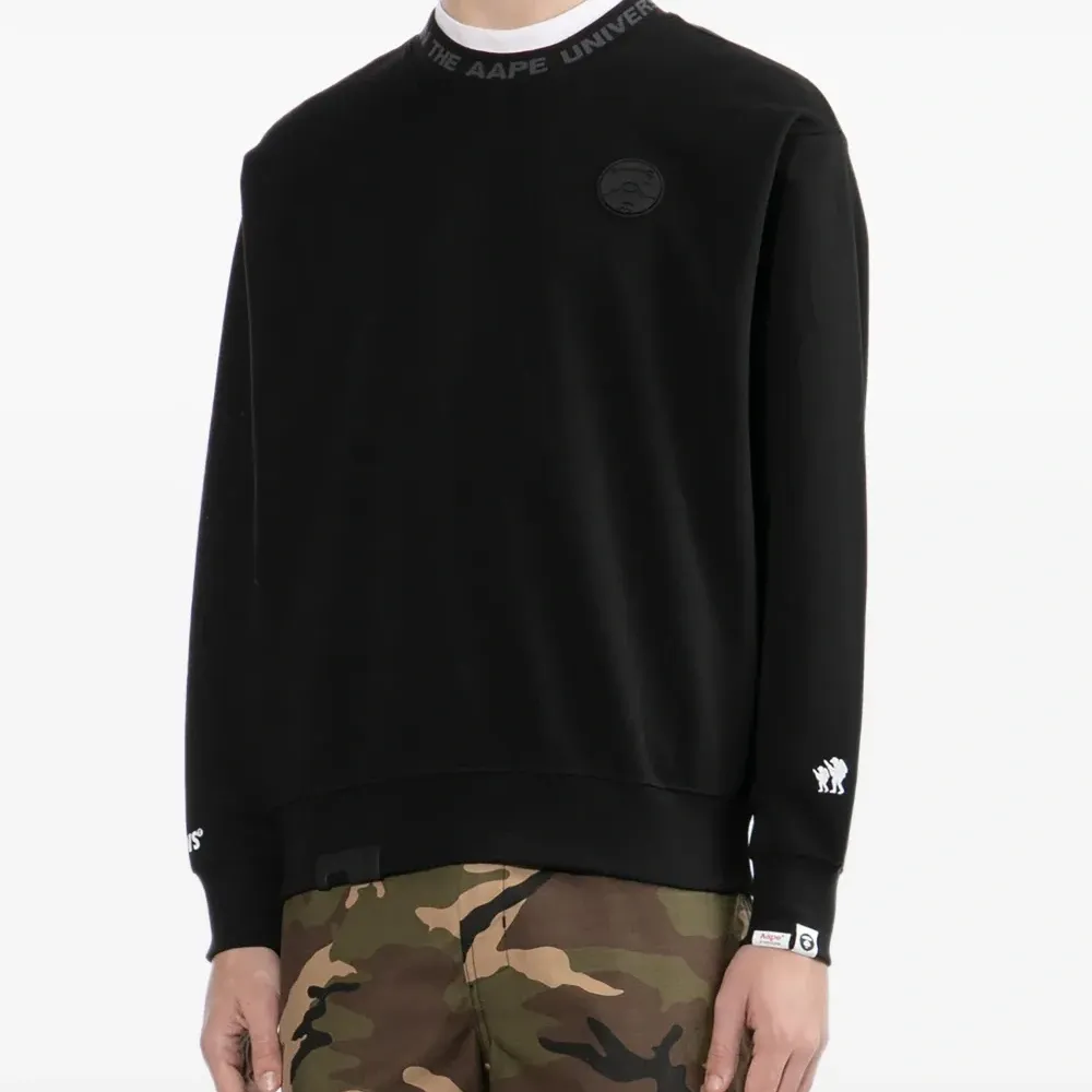 Толстовка с логотипом Толстовка с логотипом