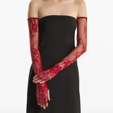 Перчатки с кружевными цветами