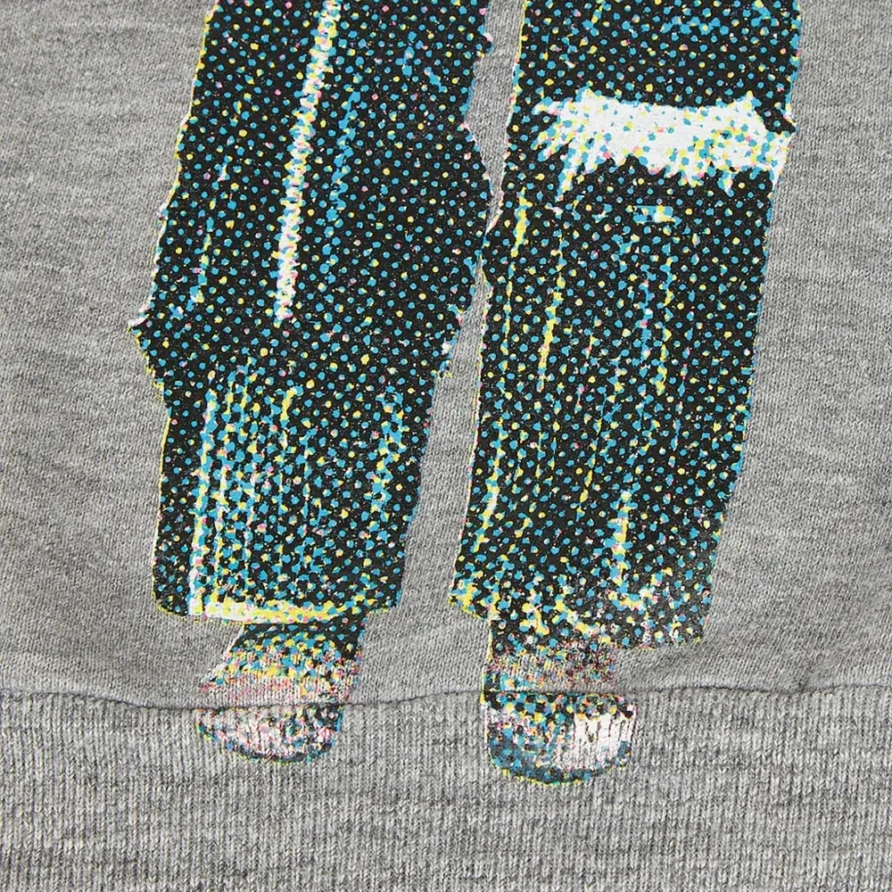 Свитшот с графическим принтом и круглым вырезом