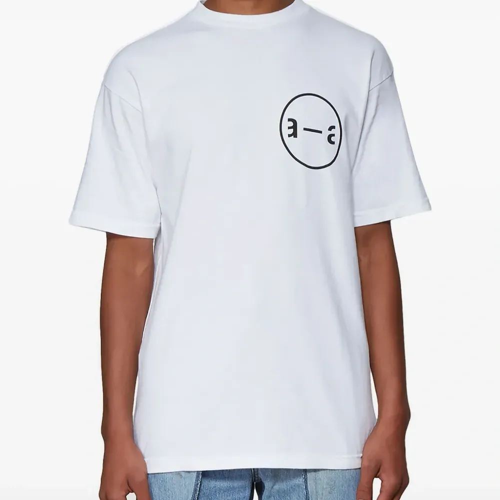 Футболка с графическим принтом