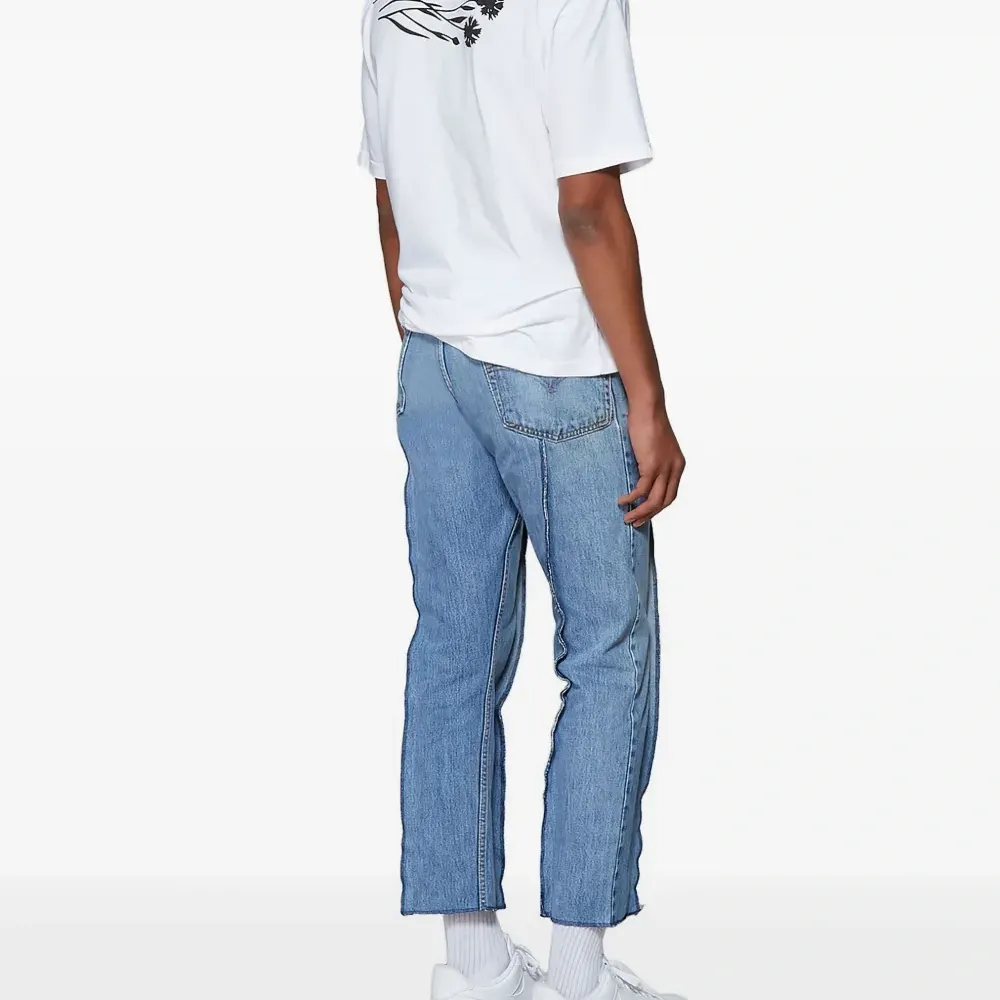 Футболка с графическим принтом