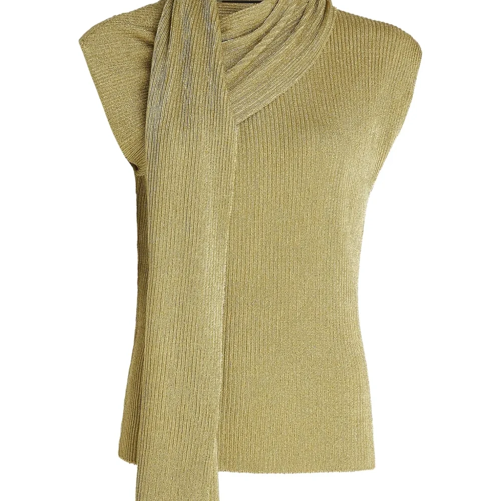 Топ с пришитым шарфом