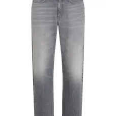 Джинсы с пятью карманами