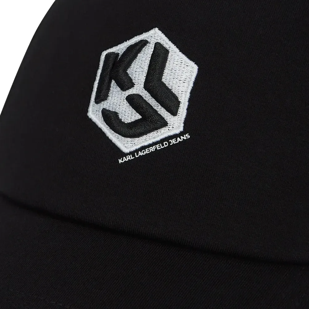 Бейсболка с логотипом Бейсболка с логотипом