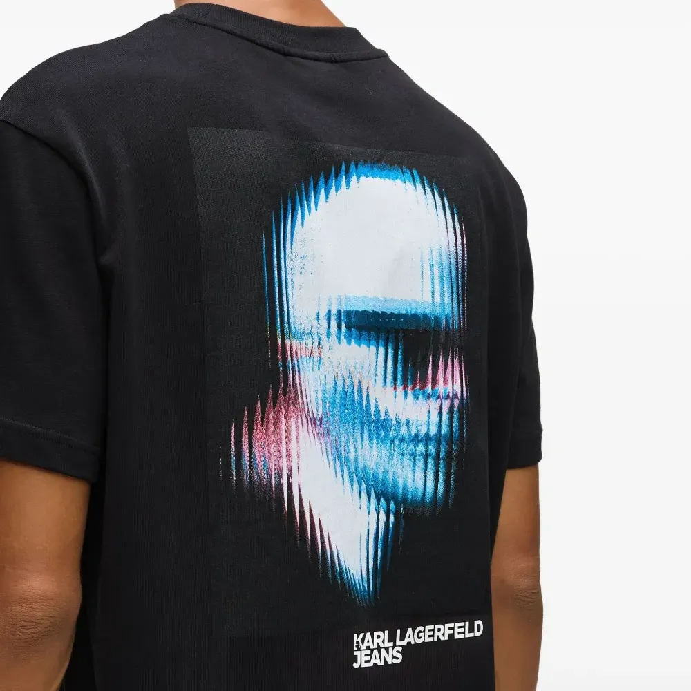 Футболка с логотипом Футболка с логотипом