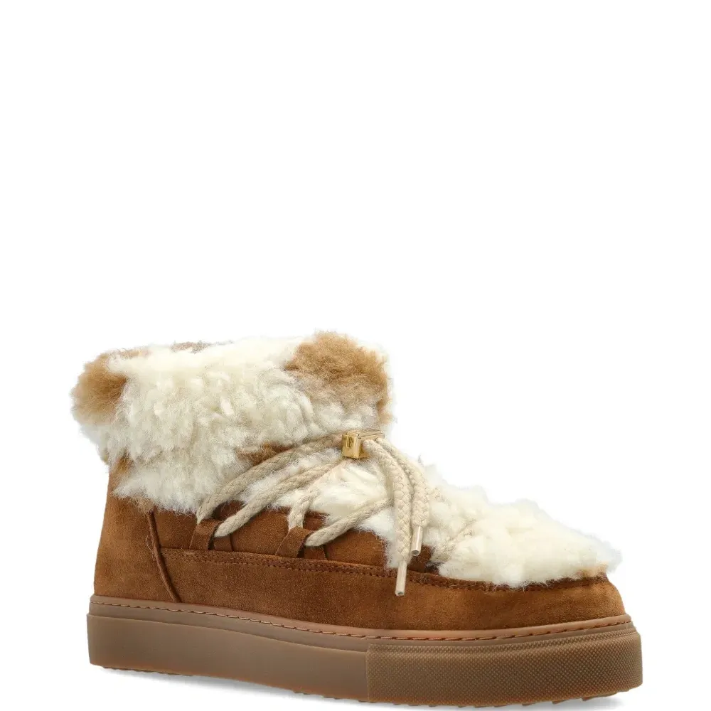 Кроссовки на шнуровке с мехом